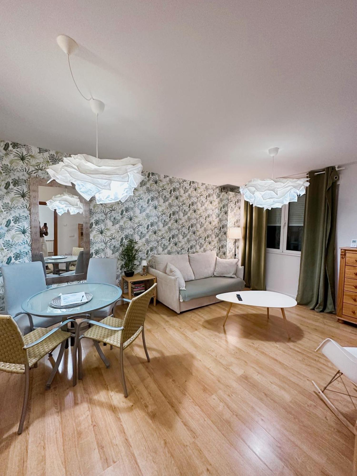Apartamento Suite Los Deportes Ponferrada Dış mekan fotoğraf